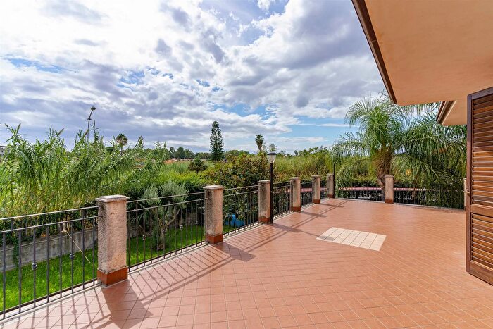 Appartamento bilocale in vendita in Via Carrara III Traversa, Belpasso