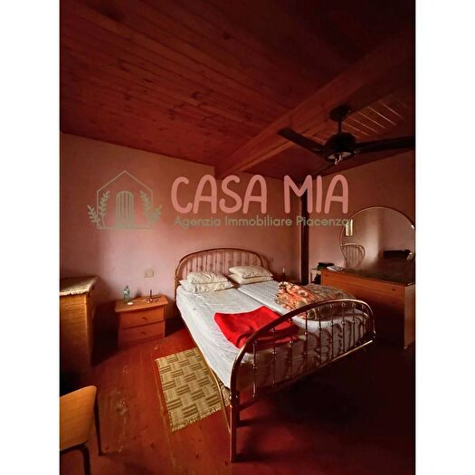 Casa trilocale in vendita in Vicolo Parmigiani, Castel San Giovanni