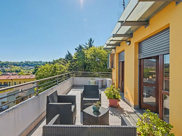 Appartamento monolocale in vendita in Via Brunico, Varese