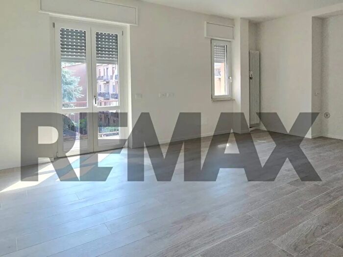 Appartamento trilocale in vendita in Via Giuseppe Verdi a, Pavia