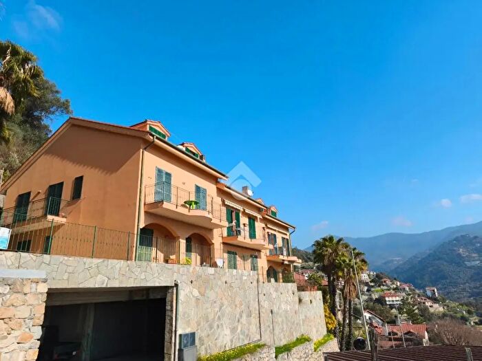 Appartamento bilocale in vendita in Via S Sebastiano, Vallebona