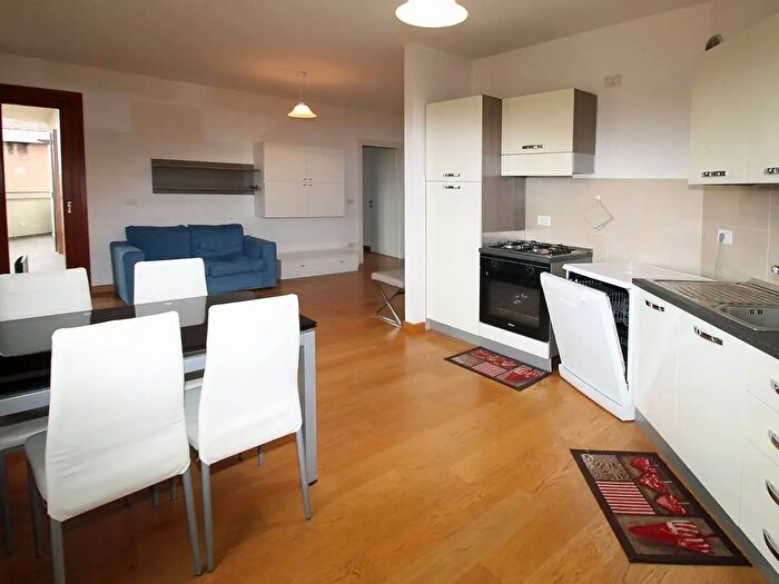 Appartamento trilocale in vendita in Siena