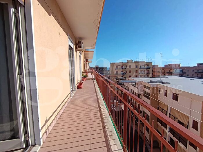 Appartamento con 6 locali in vendita in Siracusa