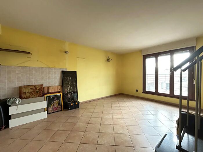 Appartamento quadrilocale in vendita in Via Francesco De Pinedo, Firenze