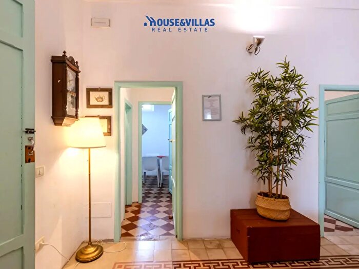 Casa quadrilocale in vendita in Via Giovanni Aurispa, Noto