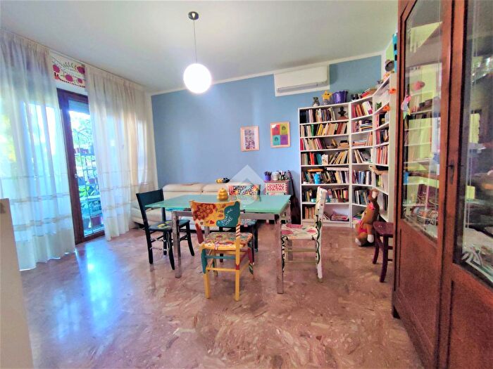 Appartamento quadrilocale in vendita in Via San Bartolomeo, Perugia