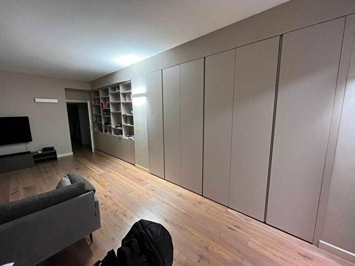 Appartamento trilocale in affitto in Via Mantova, Porta Venezia, Brescia