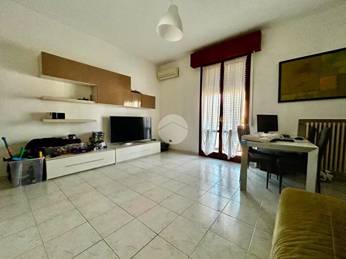 Appartamento trilocale in vendita in Via Bruno Buozzi, Rimini