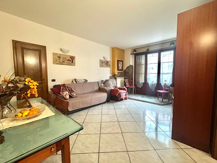 Casa trilocale in vendita in Via Bagnolo, Montemurlo