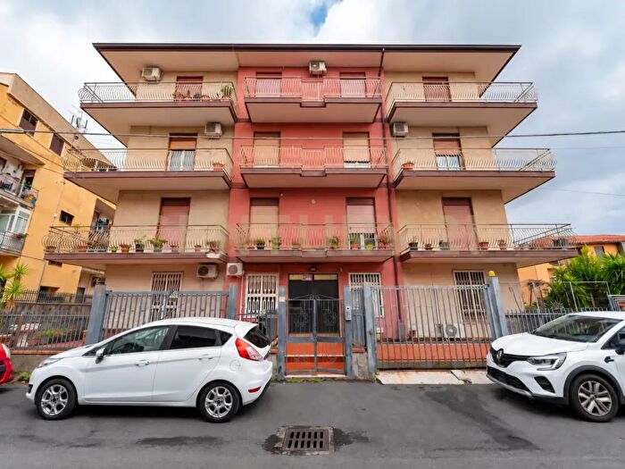 Appartamento in vendita in Via Giovanni Verga, Tremestieri Etneo