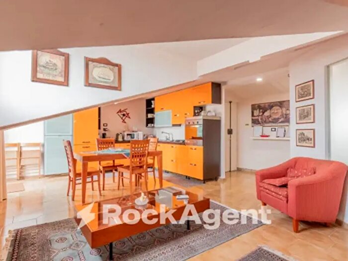 Casa trilocale in vendita in Via Martiri della Loggia, San Marzano Sul Sarno