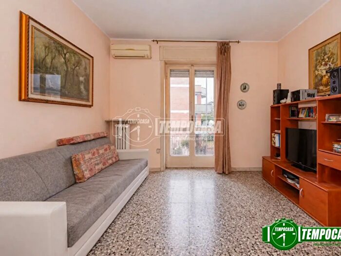 Appartamento trilocale in vendita in Via Piave, Voghera