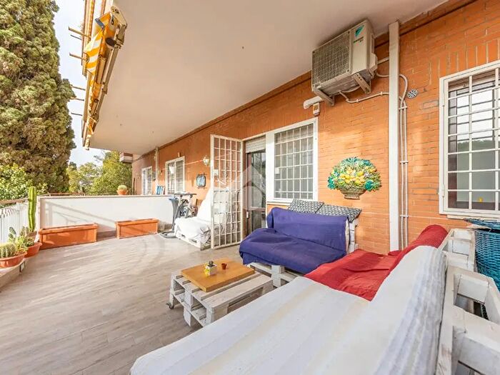 Appartamento bilocale in vendita in Via Igino Lega, Roma