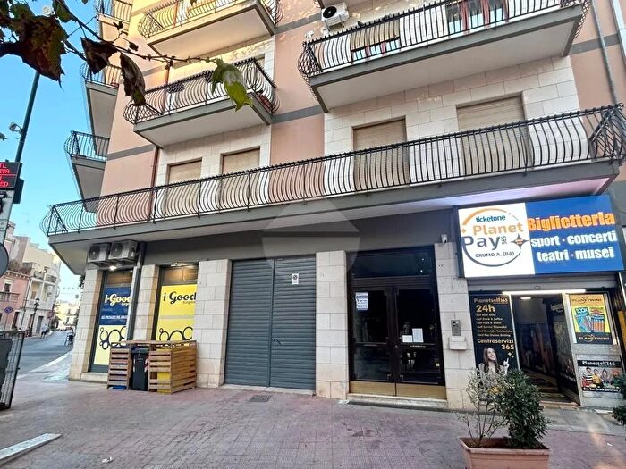 Appartamento con 5 locali in vendita in GrumoAppula, Grumo Appula