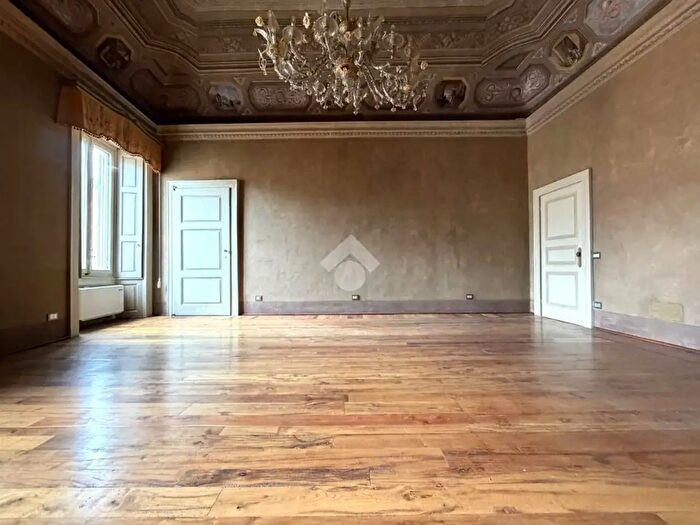 Appartamento quadrilocale in vendita in Via XI Febbraio, Cremona
