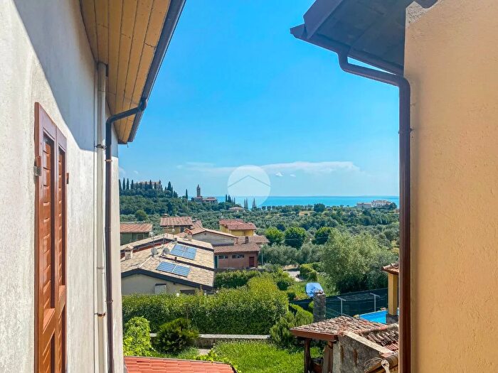 Casa quadrilocale in vendita in Via Pulciano Gaino, Toscolano Maderno