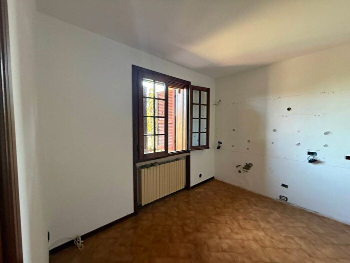 Casa con 6 locali in affitto in Centro, Suzzara