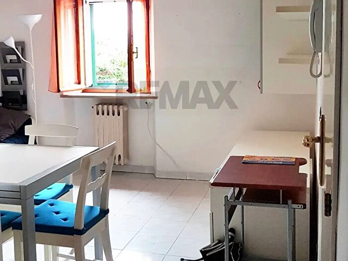 Appartamento bilocale in vendita in Ancona