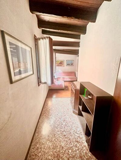 Appartamento bilocale in affitto in Calle Larga dei Boteri, Santi Apostoli San Canciano, Venezia