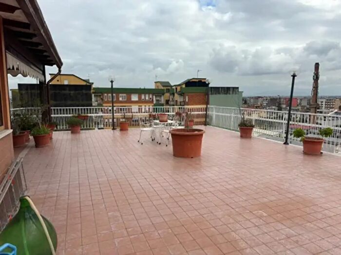 Appartamento quadrilocale in vendita in Via Napoli, Casalnuovo Di Napoli