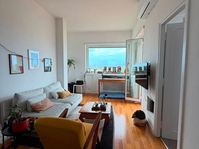 Casa bilocale in affitto in Via Guido Banti, Fleming, Roma