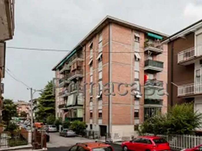 Appartamento trilocale in vendita in Verona