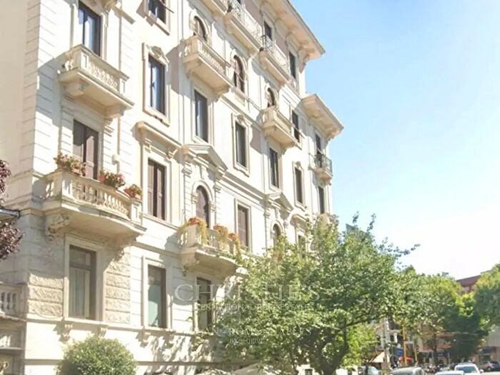 Appartamento con 8 locali in affitto in Piazza Ungheria, Roma