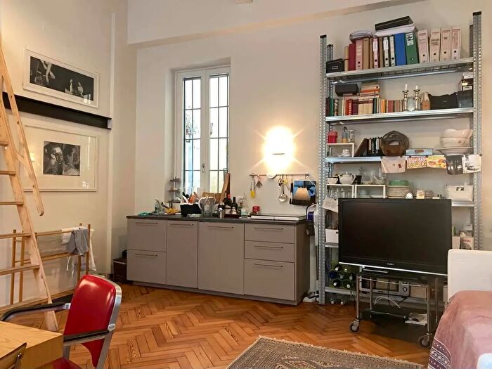 Appartamento monolocale in affitto in Via Cesare Correnti, Milano