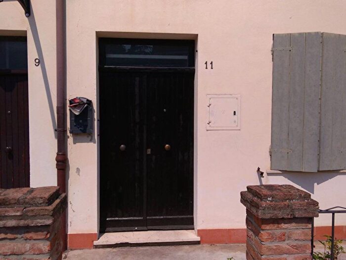 Appartamento quadrilocale in affitto in Via Generale Ugo Malagù, Fiera Ferrara Sud, Ferrara