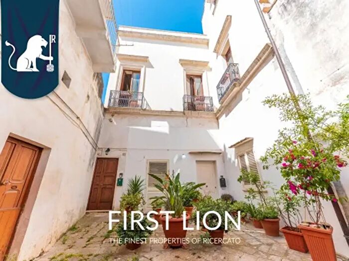Casa con 6 locali in vendita in Via Lata a, Nardo'