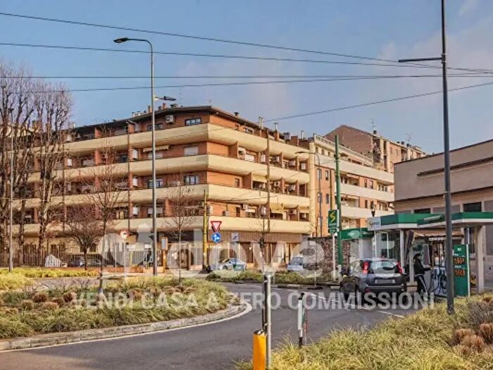 Appartamento bilocale in vendita in Piazzale Santorre di Santarosa, Milano