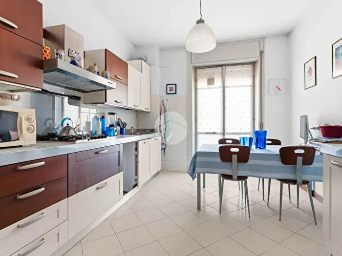 Appartamento bilocale in vendita in Via Achille Feraboli, Milano