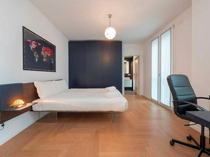 Appartamento monolocale in affitto in Via Principe Eugenio, Cenisio, Milano