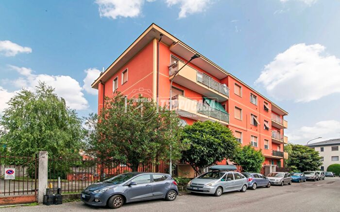 Appartamento bilocale in vendita in Desio