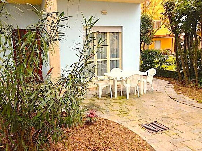 Appartamento quadrilocale in affitto in Viale Nazario Sauro, Centro, Cervia