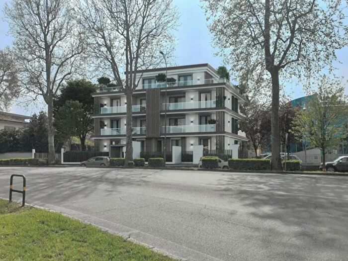 Appartamento trilocale in vendita in Viale Giacomo Matteotti, Fiorenzuola D'Arda