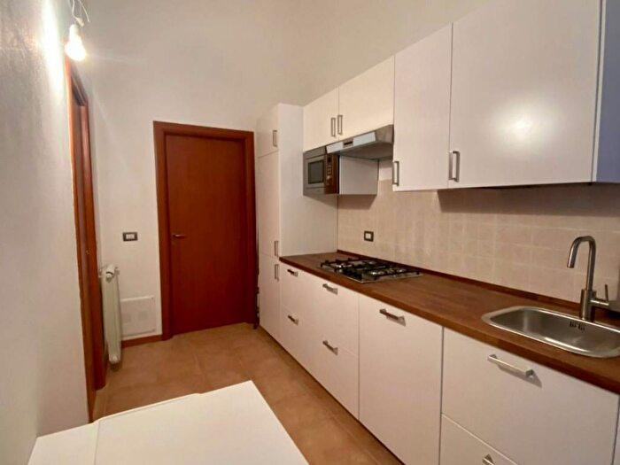 Appartamento bilocale in affitto in Via Valsugana, Ripamonti Fondazione Prada, Milano