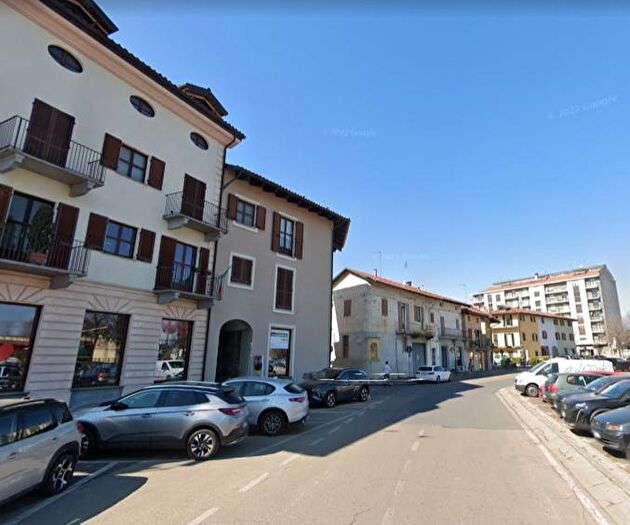 Appartamento quadrilocale in affitto in Via Carisia, Centro, Rivarolo Canavese