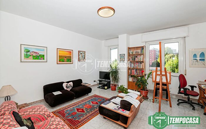 Appartamento quadrilocale in vendita in Via Giuseppe di Vittorio, San Donato Milanese