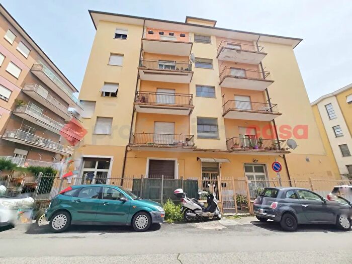 Appartamento con 5 locali in vendita in Via Morro, Rieti