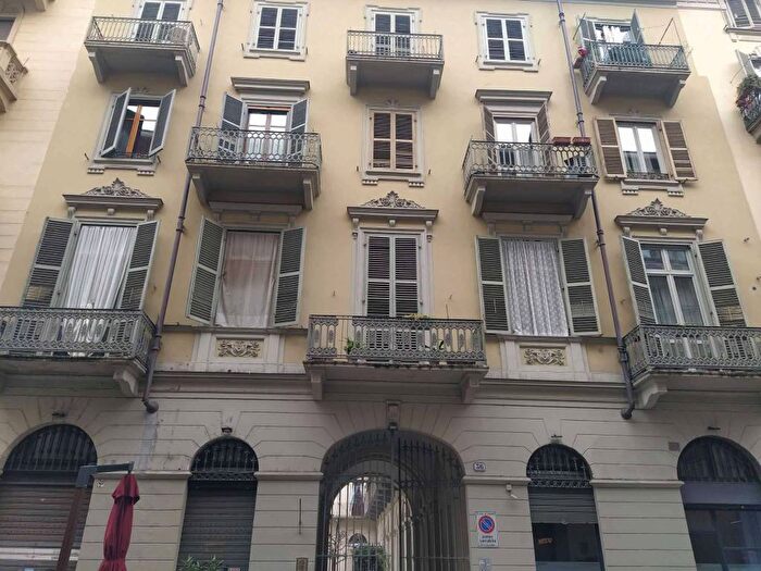 Appartamento monolocale in affitto in via Belfiore, San Salvario Dante, Torino