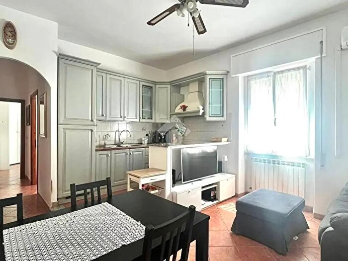 Appartamento trilocale in vendita in Via Odescalchi, Ladispoli