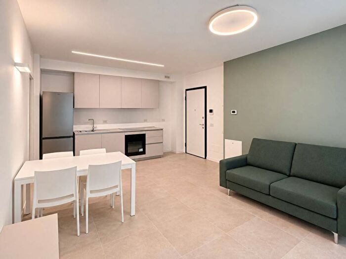 Appartamento bilocale in affitto in Via Santi Maurizio e Fermo, Borgo Palazzo, Bergamo