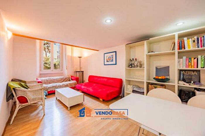 Appartamento trilocale in vendita in Via Giulio Carcano, Milano