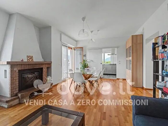 Appartamento trilocale in vendita in Via Borgo Nuovo, Feltre