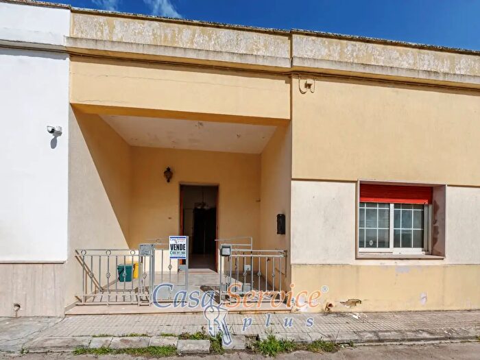 Case in Vendita e in Affitto - 2