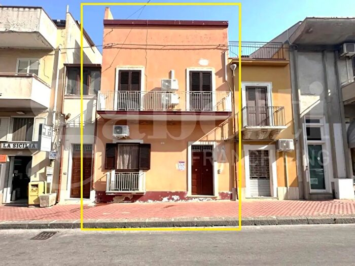 Casa quadrilocale in vendita in Corso Vittorio Emanuele, Avola