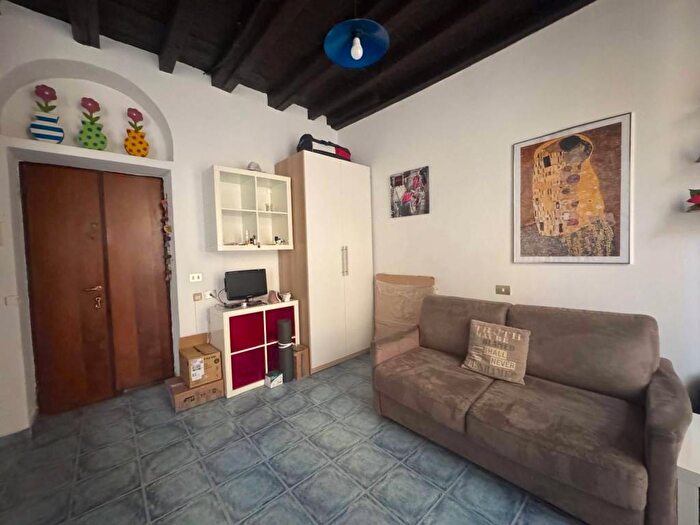 Appartamento bilocale in affitto in Via Gaudenzio Ferrari, Corso Genova, Milano