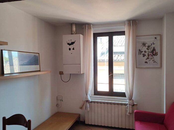 Appartamento trilocale in affitto in Centro Storico, Reggio Emilia