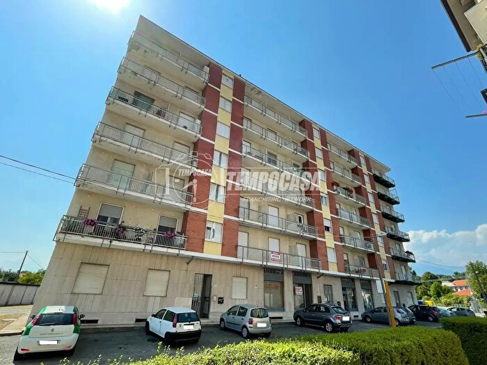 Appartamento trilocale in vendita in Viale Camillo Olivetti, Aglie